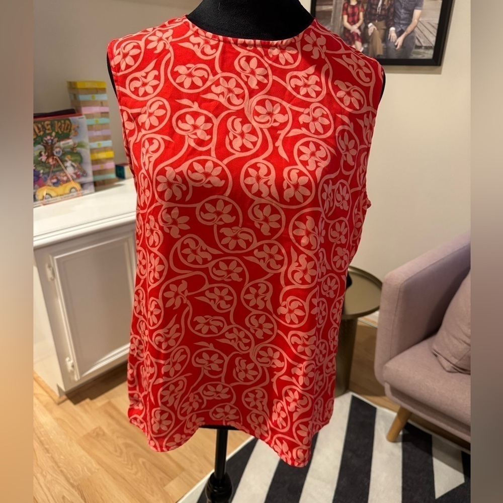 DIANE VON FURSTENBURG Sleeveless Floral Print Top Size Medium VGUC